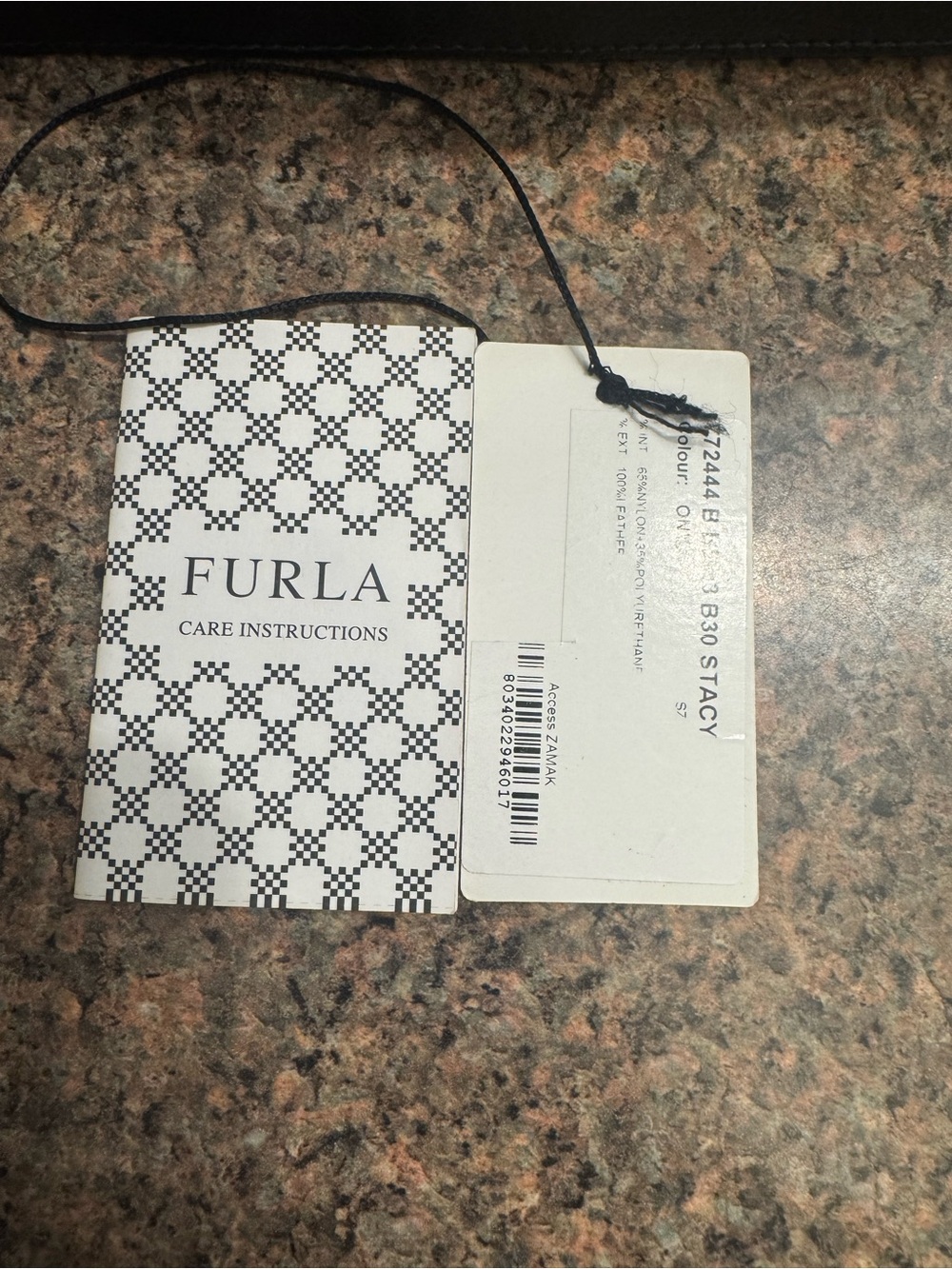 Furla metropolis, large Black Leather Crossbody with original tags and care card - Picture 7 of 11